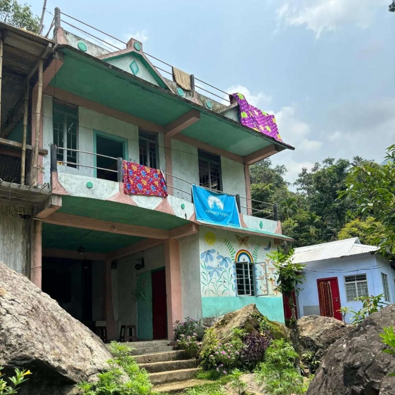Odyssey Stays Nongriat - 3Kms Trek From Main Road Cherrapunji Exterior photo